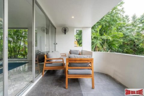 3 dormitorios Townhouse en Bangkok, Thailand No. 96298 13
