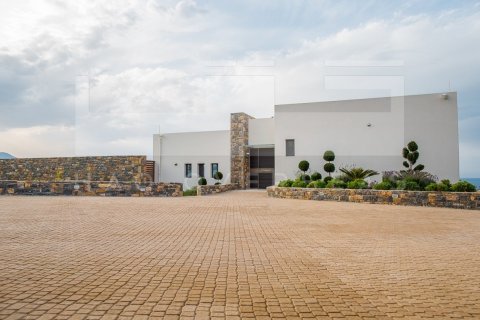 5 bedrooms Villa in Crete, Greece No. 24355 24