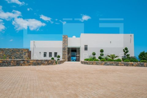 5 bedrooms Villa in Crete, Greece No. 24355 5