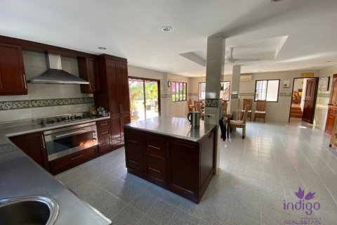 6 bedrooms House in Chiang Mai, Thailand No. 97680 12