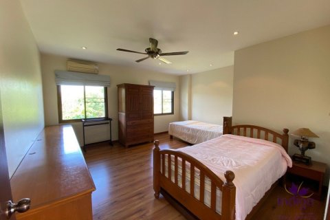 6 bedrooms House in Chiang Mai, Thailand No. 97680 3