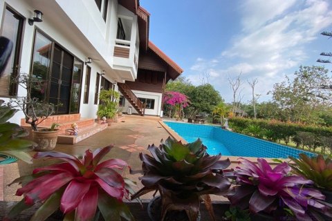6 bedrooms House in Chiang Mai, Thailand No. 97680 21