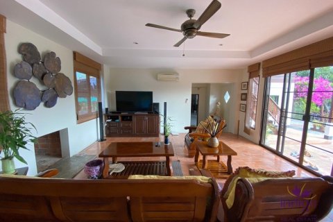 6 bedrooms House in Chiang Mai, Thailand No. 97680 15