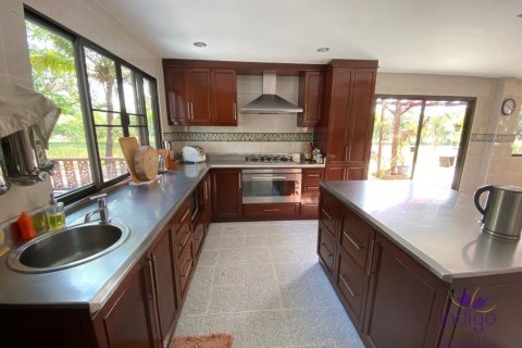 6 bedrooms House in Chiang Mai, Thailand No. 97680 11