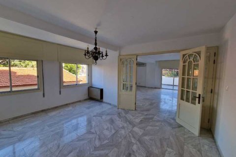 5 bedrooms Apartment in Limassol, Cyprus No. 84521 1
