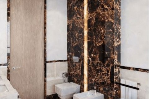 3 bedrooms Apartment in Limassol, Cyprus No. 72076 12