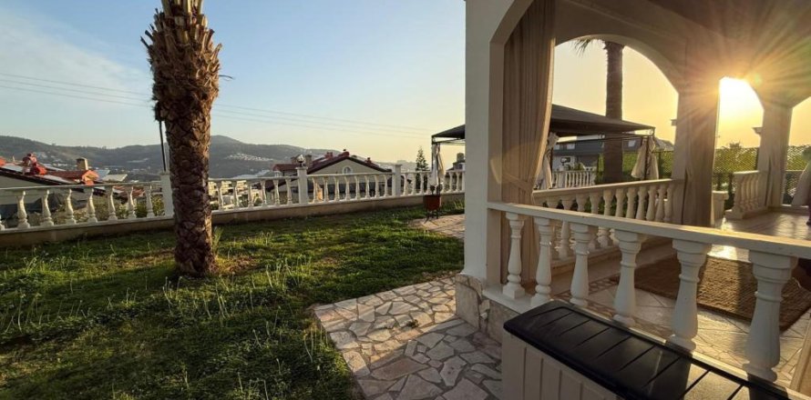 5 rooms Villa in Payallar, Turkey No. 123510