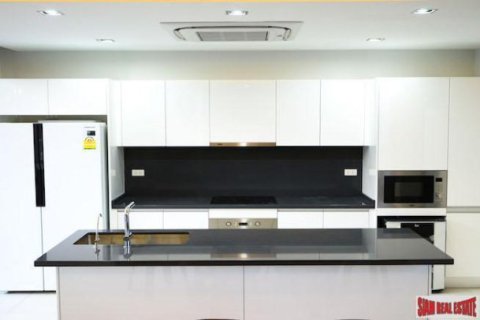 3 bedrooms Villa in Rawai, Thailand No. 96719 9