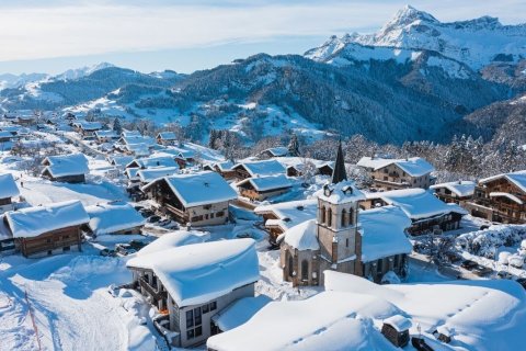 626m² Building in Crest-Voland, France No. 100202 1