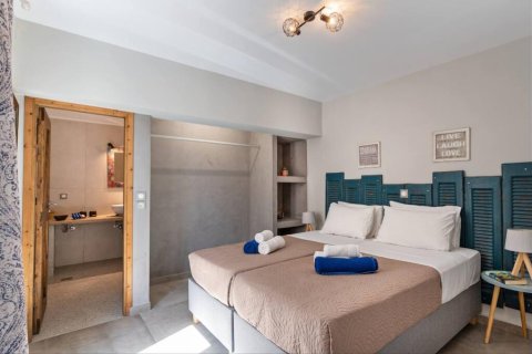 4 bedrooms Villa in Rethymno, Greece No. 121919 23