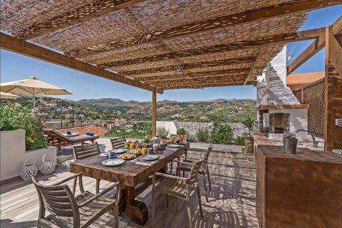 4 bedrooms Villa in Rethymno, Greece No. 121919 12