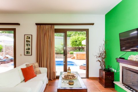 4 bedrooms Villa in Chania, Greece No. 55601 28