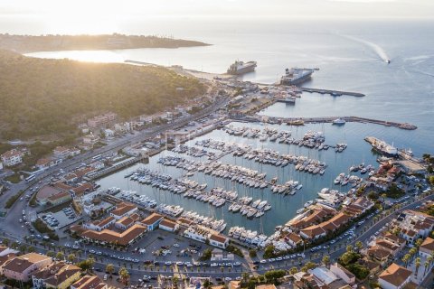 4 bedrooms Villa in Bich Dong, Vietnam No. 17670 2