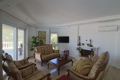 4 rooms Apartment in Lien Chieu, Vietnam No. 18063 3