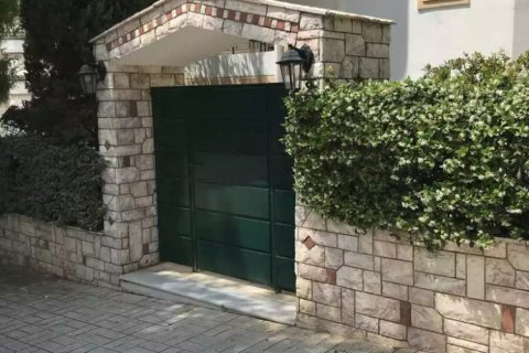 2 rooms Apartment in Glyfada, Greece No. 108220