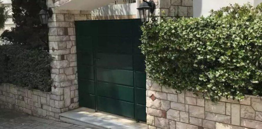 2 habitaciones Apartment en Glyfada, Greece No. 108220