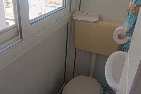 3 bedrooms Apartment in Athens, Greece No. 107579 9