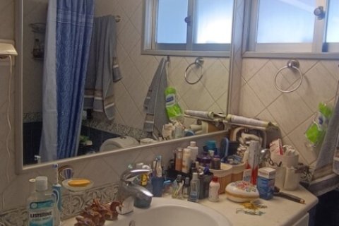 3 bedrooms Apartment in Athens, Greece No. 107579 22