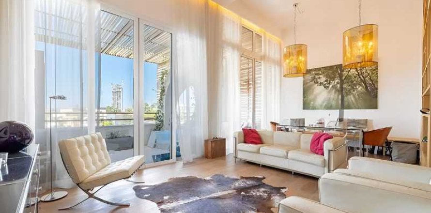 2 bedrooms Apartment in Limassol, Cyprus No. 80972