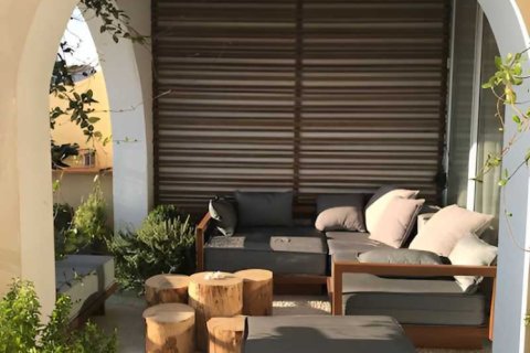 2 bedrooms Apartment in Limassol, Cyprus No. 80972 9