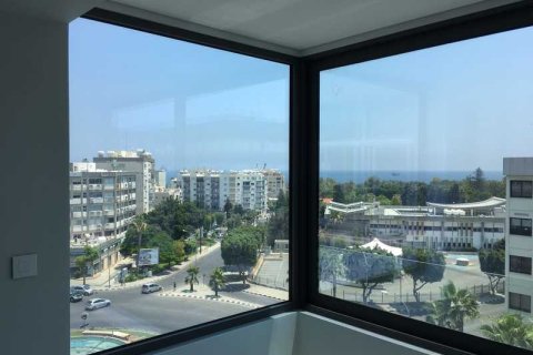3 dormitorios Apartment en Limassol, Cyprus No. 44940 6