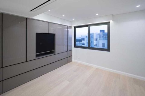 3 dormitorios Apartment en Limassol, Cyprus No. 44940 10