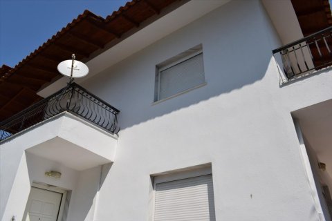 4 bedrooms House in Kalamaria, Greece No. 109556 18