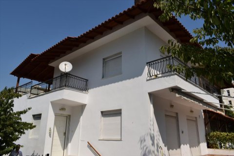 4 bedrooms House in Kalamaria, Greece No. 109556 16