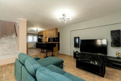 4 bedrooms House in Kalamaria, Greece No. 109556 10