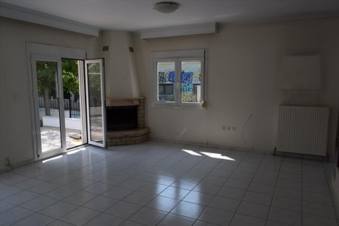 4 bedrooms House in Kalamaria, Greece No. 109556 27