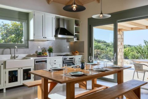 3 bedrooms Villa in Heraklion, Greece No. 112747 5