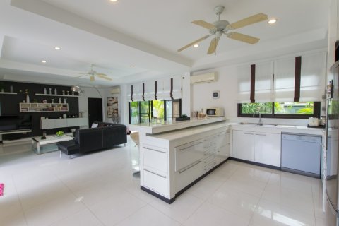 3 dormitorios Villa en Rawai, Thailand No. 97362 7