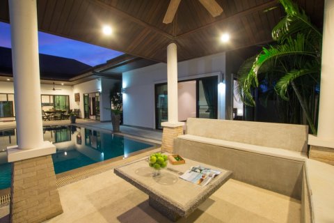 3 dormitorios Villa en Rawai, Thailand No. 97362 19