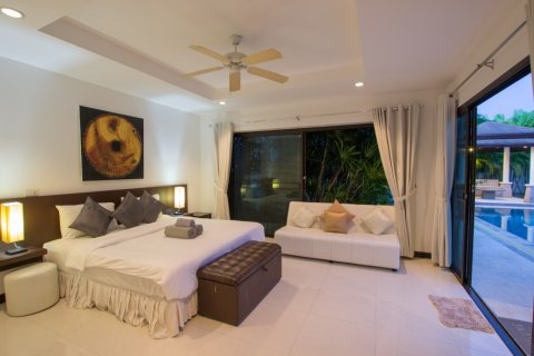 3 dormitorios Villa en Rawai, Thailand No. 97362 11