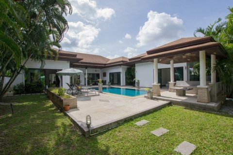 3 dormitorios Villa en Rawai, Thailand No. 97362 1