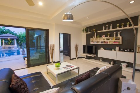 3 dormitorios Villa en Rawai, Thailand No. 97362 6