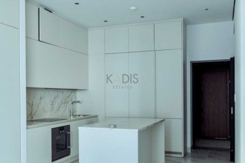 2 bedrooms Apartment in Limassol, Cyprus No. 66600 9