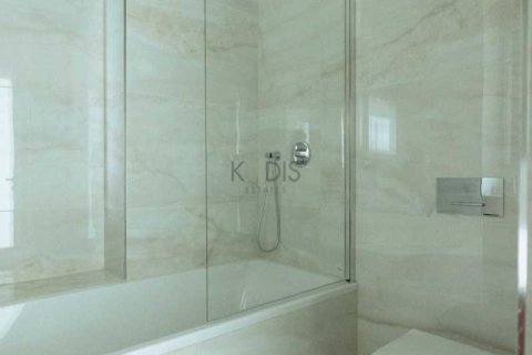 2 bedrooms Apartment in Limassol, Cyprus No. 66600 13