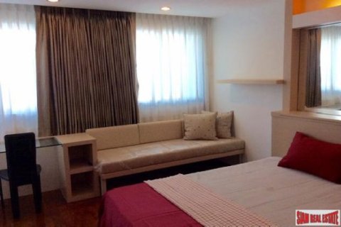 3 bedrooms Apartment in Bangkok, Thailand No. 96838 8