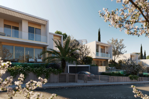 4 bedrooms Villa in Parekklisia, Cyprus No. 31629 1