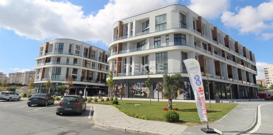 2 bedrooms Apartment in Beylikduezue, Turkey No. 11578