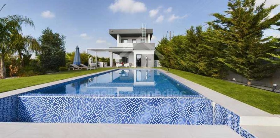 4 chambres House à Pano Deftera, Cyprus No. 82026