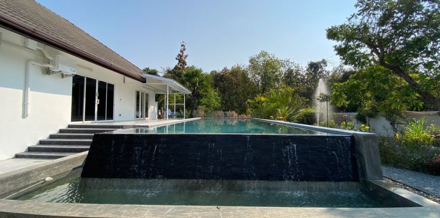 3 bedrooms House in Chiang Mai, Thailand No. 98181