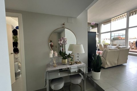 3 bedrooms Penthouse in Long Dinh, Vietnam No. 92228 26