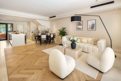 4 bedrooms Office in Tan Xuan, Vietnam No. 27473 17