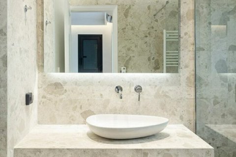 3 bedrooms Maisonette in Voula, Greece No. 108245 17