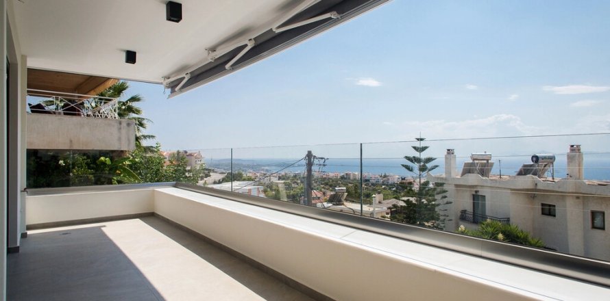 3 bedrooms Maisonette in Voula, Greece No. 108245