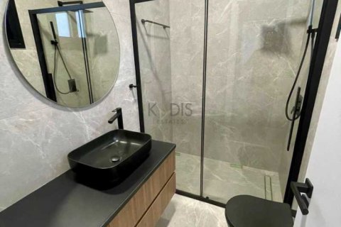 5 bedrooms Villa in Germasogeia, Cyprus No. 76792 13