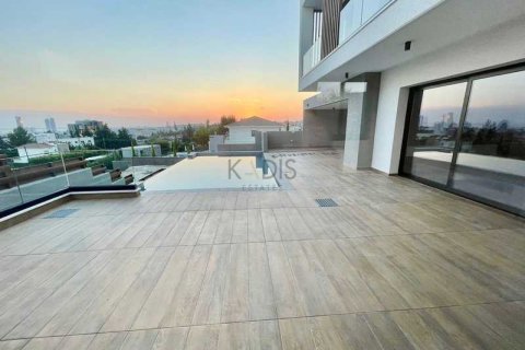 5 bedrooms Villa in Germasogeia, Cyprus No. 76792 4