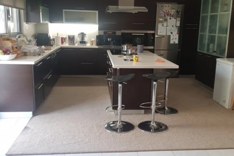 Дом с 4 спальнями в Кифисья, Греция №108444 19